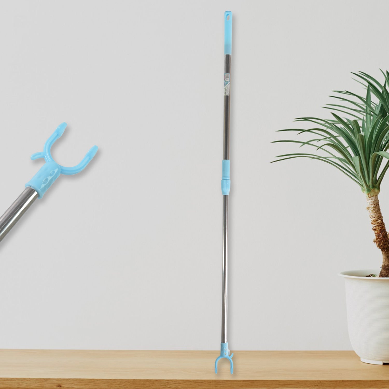 Stainless Steel Telescopic Pole Clothes Hooks Hanger (1 Pc / 1 Mtr.) Stainless Steel Telescopic Pole Clothes Hooks Hanger (1 Pc / 1 Mtr.)